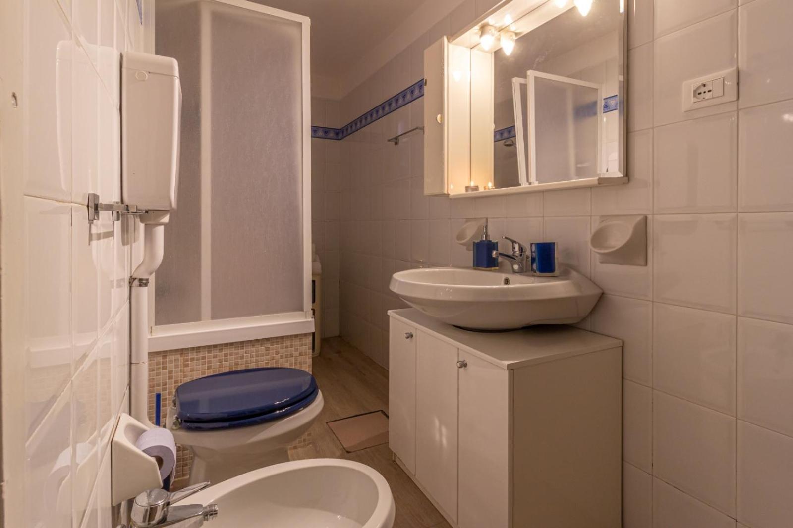Bambaglioli 2 Torri Apartment Bologna Bagian luar foto